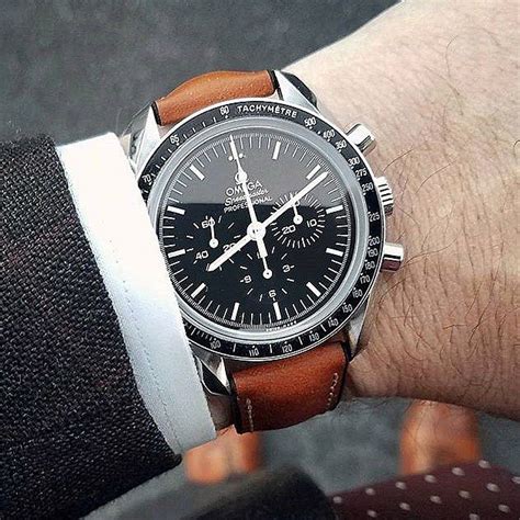 best hirsch strap for omega speedmaster